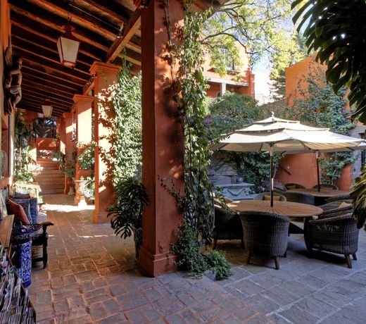 Casa Schuck Boutique Hotel