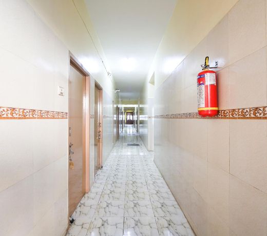OYO 60407 Ramachandra Residency