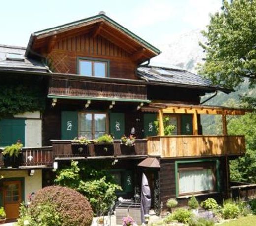 Haus Weidmannsheil - Wohnen im romantischen Forsthaus