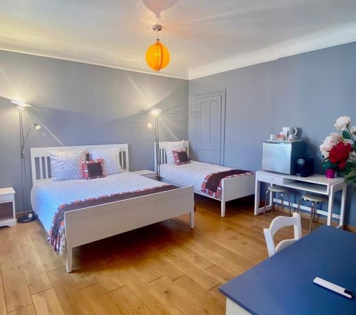 Reims Sherpa Guest House