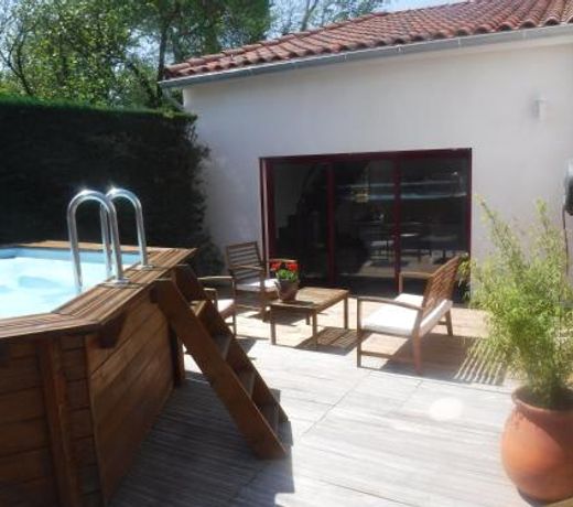 La Maisonnette de l'échappée verte.