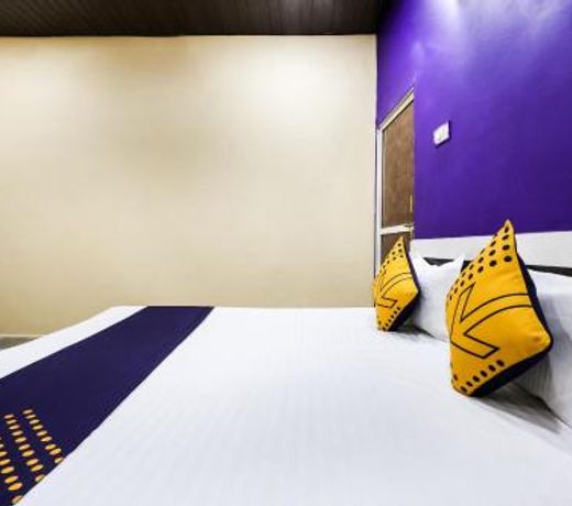 SPOT ON 71121 Shreeji Guest House