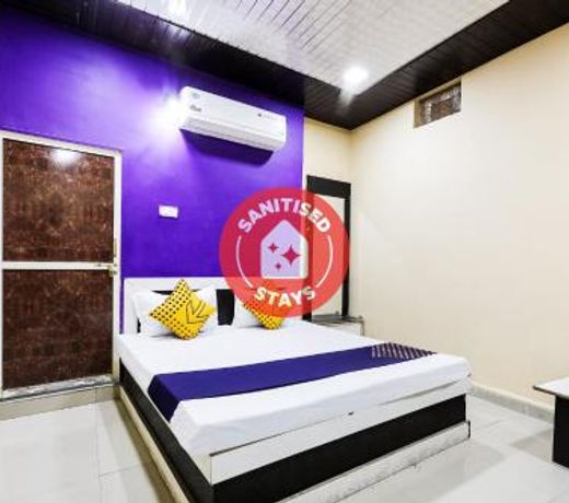 SPOT ON 71121 Shreeji Guest House