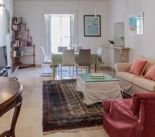 Santa Domenica Guest Hoiuse II