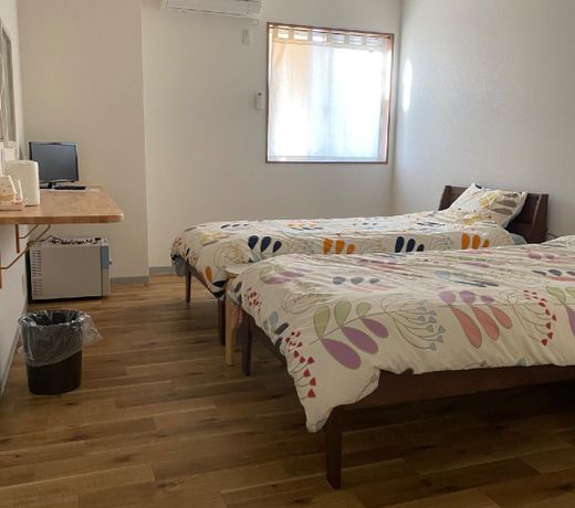 HOTEL46