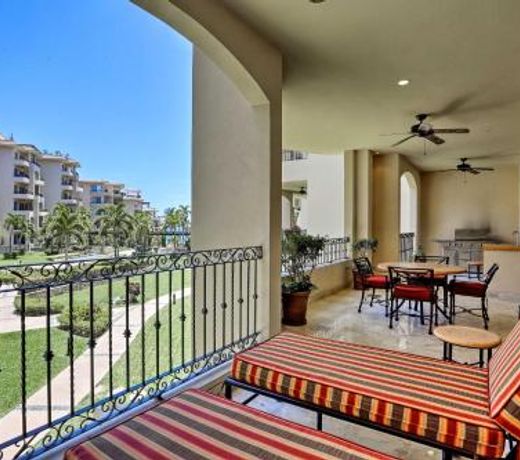 Villa La Estancia Condo with Pools, Hot Tub and Balcony