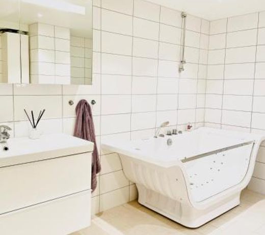 ***UPSCALE***CITY CENTER*