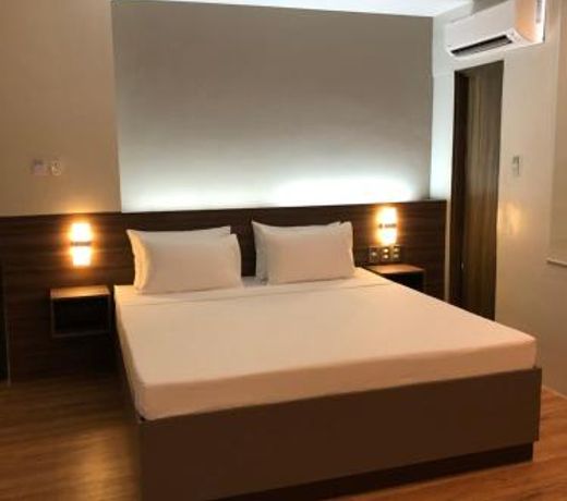Vplaza suites