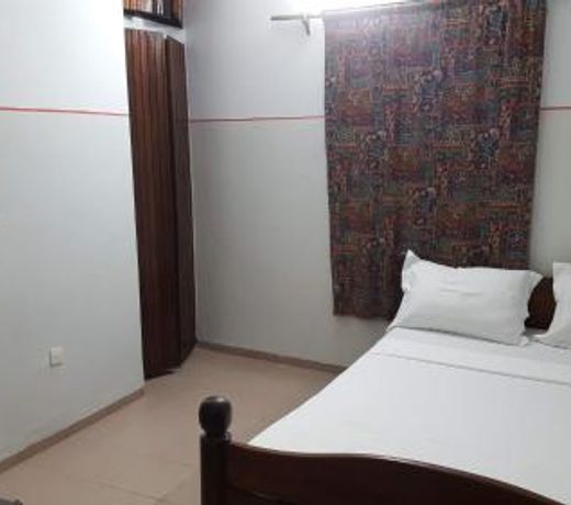 Academia Hotel