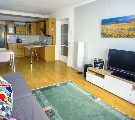 Golden Fields apartment
