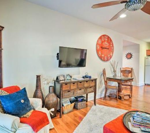 Northwest Michigan Duplex half Mi to Lake Michigan
