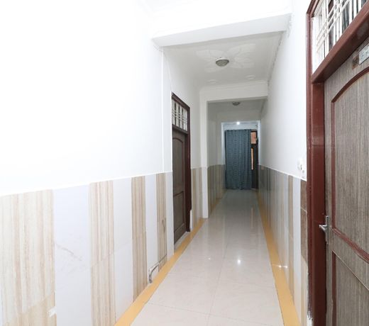 OYO 29997 Hotel Central