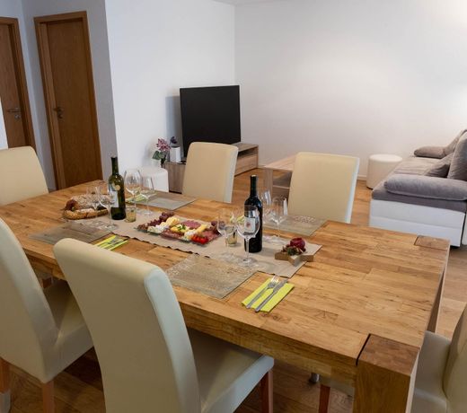 Family apartment near the train station
