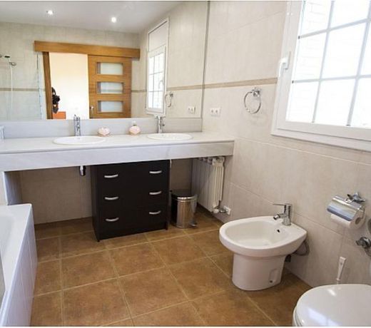 104625 -  Villa in Sils