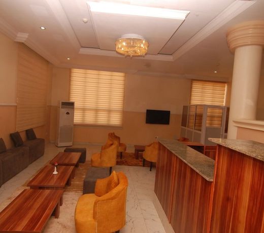Fisher Suites & Apartments