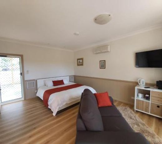 Accommodation Creek Cottages & Sundown View Suites