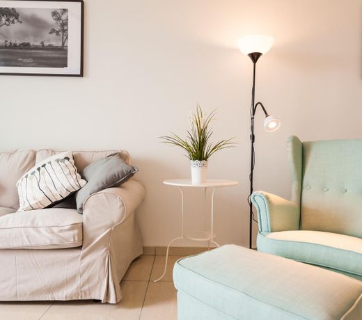 1 bedroom apt best for 2-4pax by HomeCube 2202