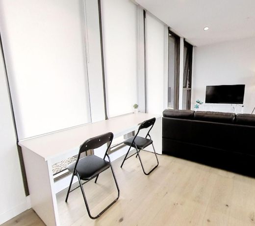 Macquarie Park 2beds 2 bath  400m to station