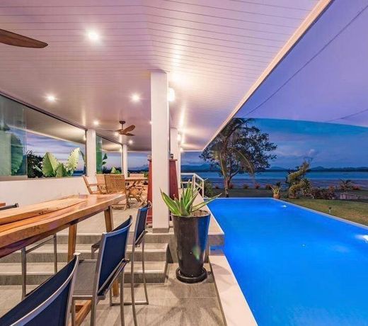 MaiKhao Beach   Private Villa with Two Pools