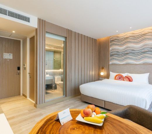 Maven Stylish Hotel Hua Hin (SHA Extra Plus)