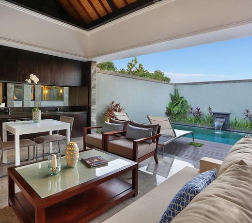 4Bedroom Luxury Presidential Pool Villa  Breakfast