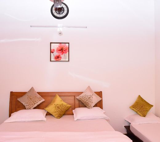 Kava Retreat (Double Room With Patio)