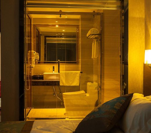 GreenTree Alliance Hotel Guiyang Huaguo Community Twin Towers Hotel