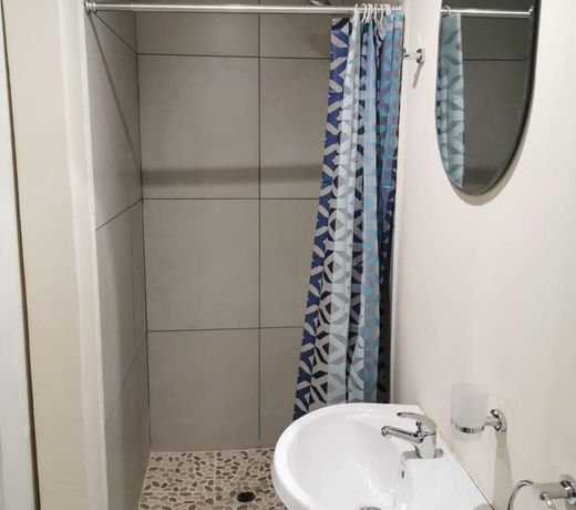 33 On Edwin Self Catering Accommodation Unit 2