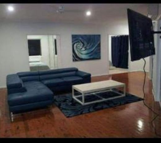 Picturesque on Passage - sleeps 20!