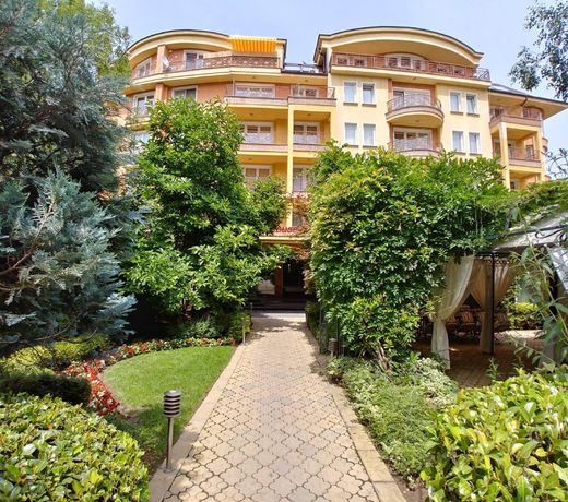 Aparthouse Borovo