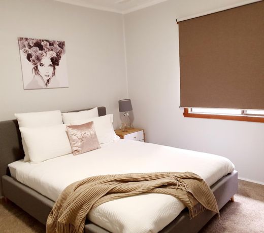 Entire house, 3 bedrooms for 6 people, Dandenong
