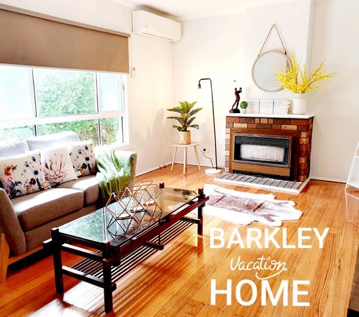Entire house, 3 bedrooms for 6 people, Doveton