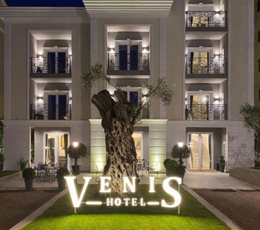 Venis Hotel