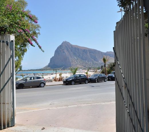 Villa Faro a pochi passi dalla spiaggia