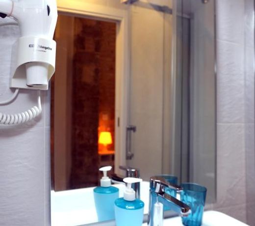 Loft independiente con Piscina compartida en Centro de Valencia