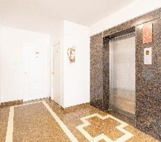 OYO 71720 Hotel Fiesta Grand