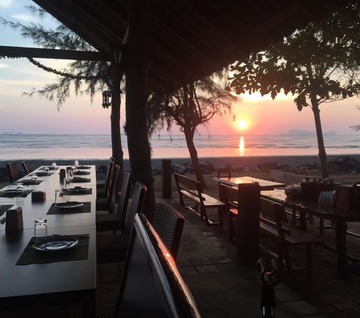 The Chivay Beach Resort