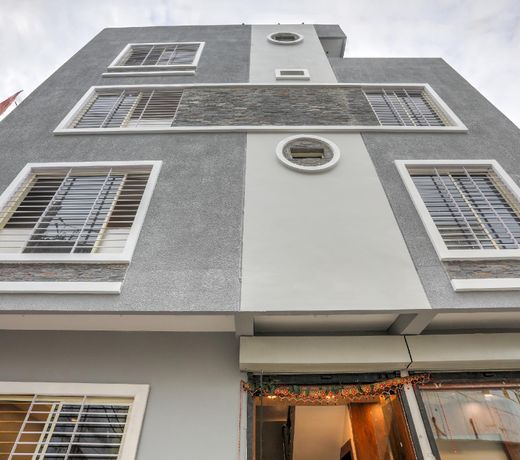 OYO 48179 Hotel Shankar