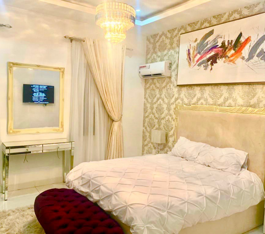 Shortlethomes-Phiola's Shortlet Apartment in Lekki