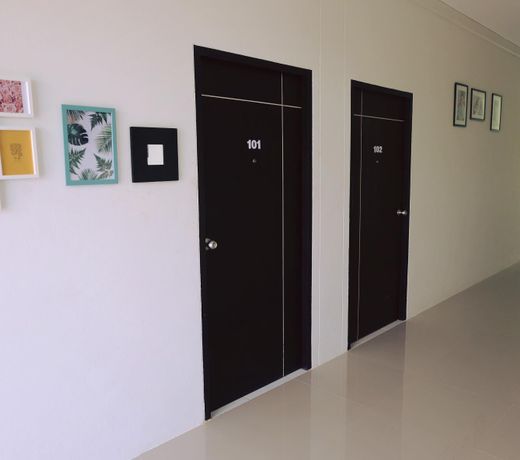 M2 Apartment