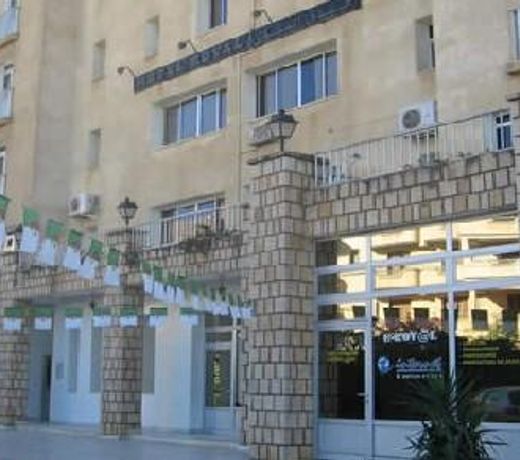 HOTEL ROYAL