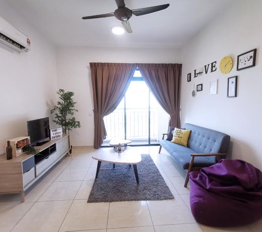 2 bedroom apt best for 4-6pax by HomeCube 1010