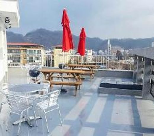 Andong Sketch Pension (Wolyeong Bridge 5 minutes, Nakgang Mulgil Park 7 minutes)