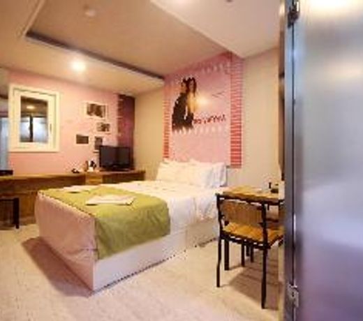 Yeongju Hotel W