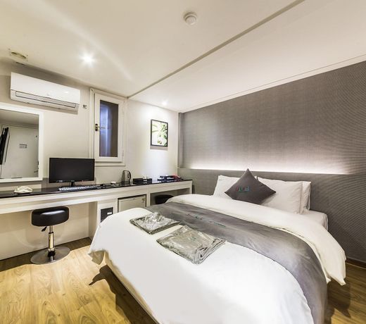 Suwon (Ingyedong) Hotel Vivid (VIVID)