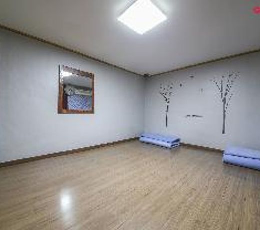 Daejeon Sintanjin Blue