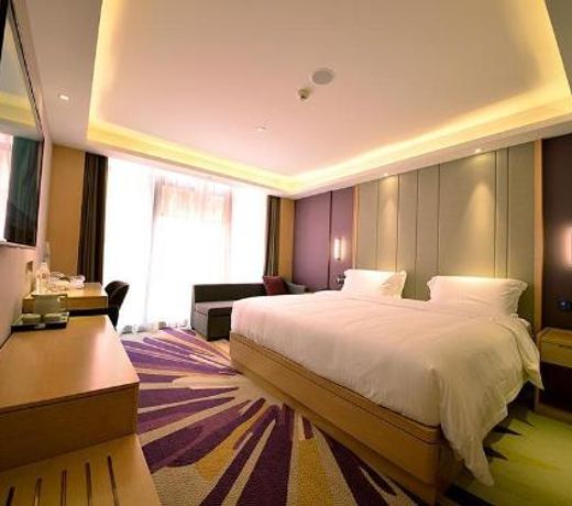 Lavande Hotel Kunming Xishuangbanna Jinghong Splashing Plaza