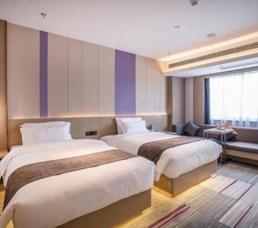 Lavande Hotel (Nanchang National Sports Center Metro Station)