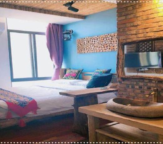 Purple Wood Guesthouse