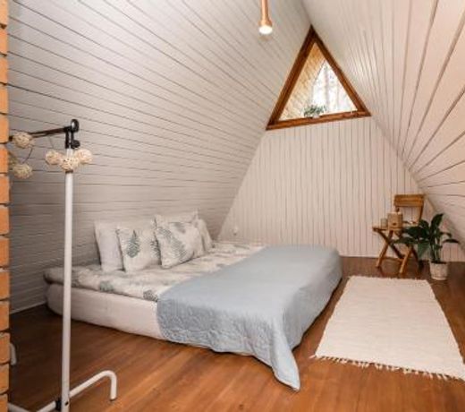 Maro Guesthouse with Sauna